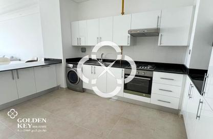 Apartment - 2 Bedrooms - 3 Bathrooms for rent in Lusail Residence - Marina District - Lusail