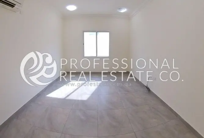 61900432 - Property Image 3