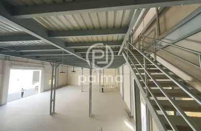 Warehouse - Studio - 1 Bathroom for rent in East Industrial Street - Birkat Al Awamer - Al Wakra