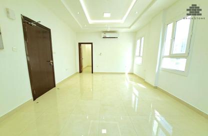 Apartment - 1 - 1 for rent in Asim Bin Omar Street - Al Mansoura - Doha