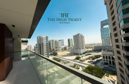 Apartment - 2 Bedrooms - 4 Bathrooms for sale in Lusail Residence - Marina District - Lusail