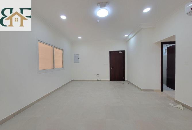 1021742 - Property Image 2