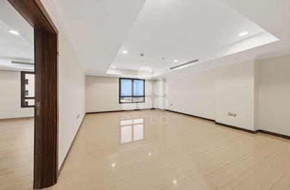 Apartment - 1 - 2 for rent in East Porto Drive - Porto Arabia - The Pearl Island - Doha