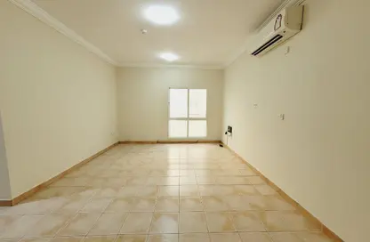 Apartment - 2 Bedrooms - 3 Bathrooms for rent in Al Sadd Road - Al Sadd - Doha