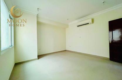 Apartment - 2 Bedrooms - 2 Bathrooms for rent in Fereej Abdul Aziz - Fereej Abdul Aziz - Doha
