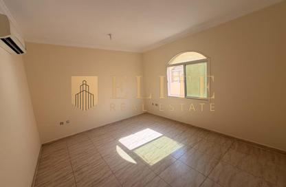 Villa - 5 - 5 for rent in Al Ain Gardens - Ain Khaled - Doha