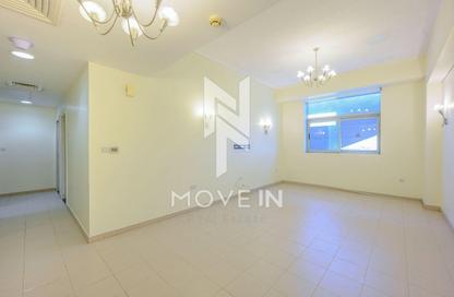 Apartment - 2 Bedrooms - 2 Bathrooms for rent in Barwa Commercial Avenue - Umm Al Seneem - Doha Apartment - 2 Bedrooms - 2 Bathrooms for rent in Barwa Commercial Avenue - Umm Al Seneem - Doha