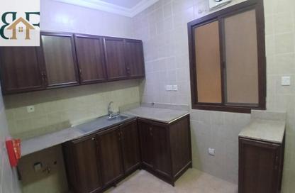 Apartment - 3 Bedrooms - 2 Bathrooms for rent in Fereej Bin Mahmoud North - Fereej Bin Mahmoud - Doha