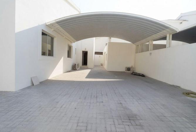60725769 - Property Image 2
