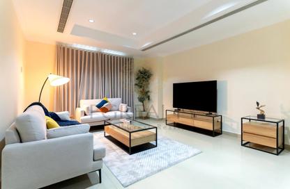 Apartment - 1 Bedroom - 2 Bathrooms for rent in East Porto Drive - Porto Arabia - The Pearl Island - Doha
