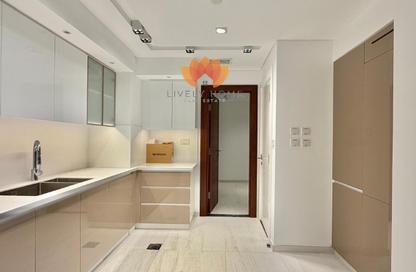 Apartment - 2 Bedrooms - 4 Bathrooms for rent in Crystal Residence - Gewan Island - The Pearl Island - Doha