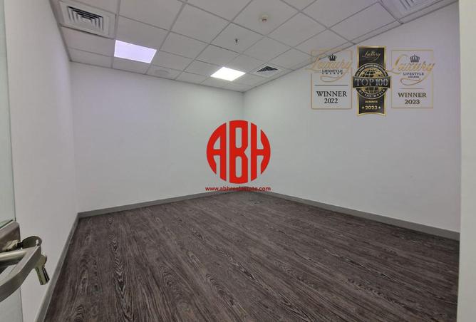 58255782 - Property Image 3
