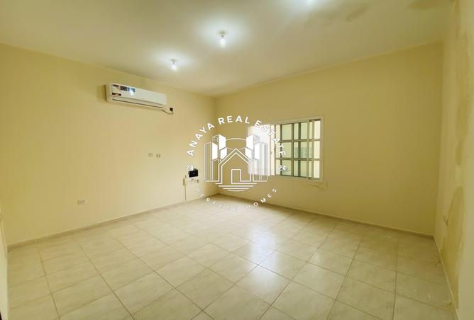 1008844 - Property Image 2