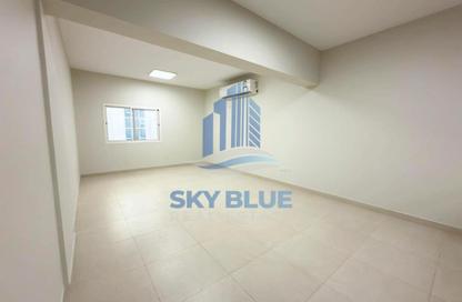 Apartment - 2 Bedrooms - 1 Bathroom for rent in Old Salata - Salata - Doha
