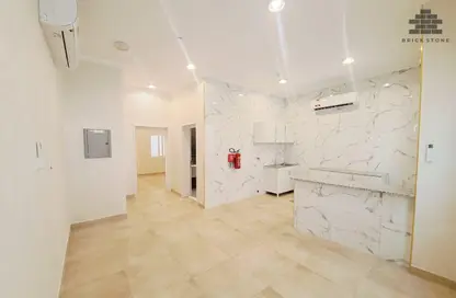 Apartment - 1 Bedroom - 1 Bathroom for rent in Musheireb Apartments - Musheireb - Doha