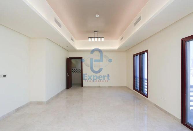 57782072 - Property Image 3