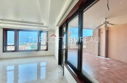 Apartment - 2 Bedrooms - 3 Bathrooms for rent in East Porto Drive - Porto Arabia - The Pearl Island - Doha