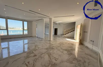 فيلا - 5 غرف نوم - 6 حمامات للايجار في فلل واست باي لاغون - وست باي لاجون - بحيرة وست لاجون - الدوحة