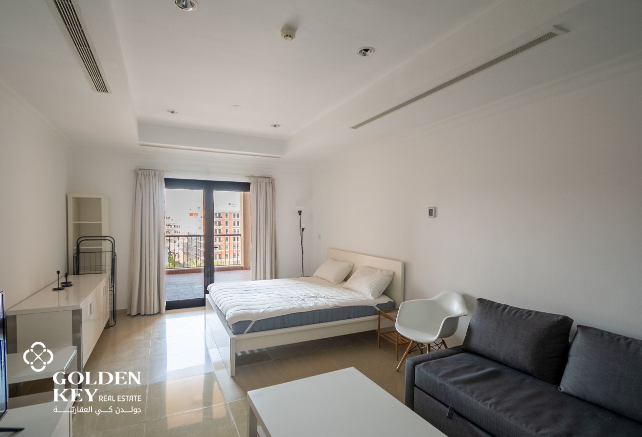 Bills Included | FF ꟷStudio with Spacious Balcony