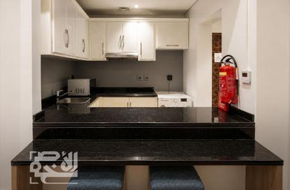 Apartment - 2 Bedrooms - 3 Bathrooms for rent in Al Nasr Street - Al Nasr - Doha