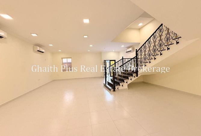 1004838 - Property Image 3