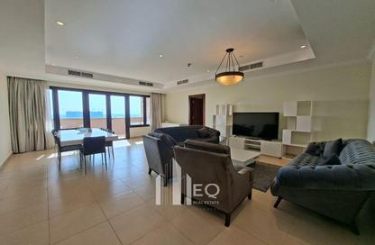 Apartment - 2 Bedrooms - 3 Bathrooms for rent in East Porto Drive - Porto Arabia - The Pearl Island - Doha