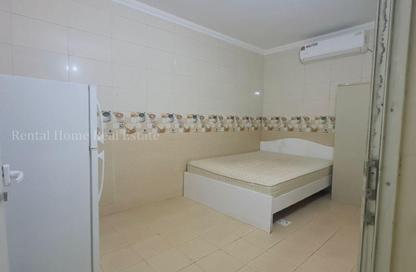 Apartment - Studio - 1 Bathroom for rent in Al Duhail - Al Duhail - Doha Apartment - Studio - 1 Bathroom for rent in Al Duhail - Al Duhail - Doha