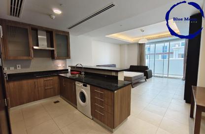 Apartment - Studio - 1 Bathroom for rent in Viva West - Viva Bahriyah - The Pearl Island - Doha