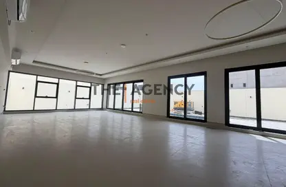 Villa - 5 Bedrooms - 6 Bathrooms for rent in CAP30DHL - Al Duhail South - Al Duhail - Doha