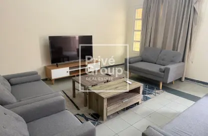 Villa - 4 Bedrooms - 3 Bathrooms for rent in West Walk - Al Waab - Doha
