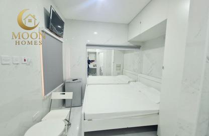 Apartment - Studio - 1 Bathroom for rent in Umm Ghuwailina 4 - Umm Ghuwailina - Doha