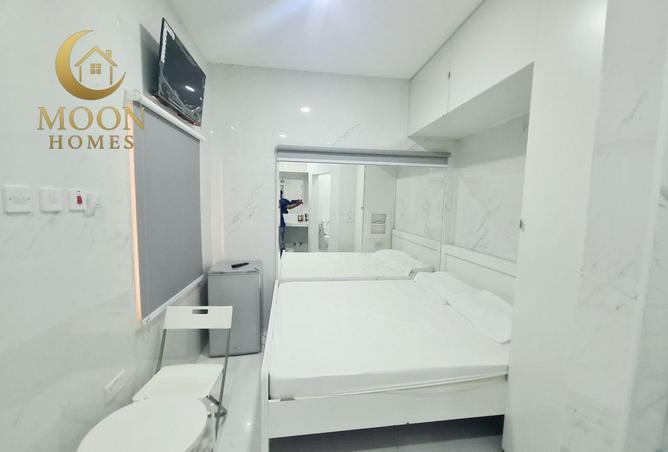 60109852 - Property Image 2