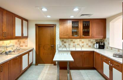 Apartment - 3 - 4 for sale in West Porto Drive - Porto Arabia - The Pearl Island - Doha