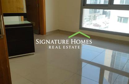 Apartment - 5 Bedrooms - 6 Bathrooms for rent in Al Sadd Road - Al Sadd - Doha Apartment - 5 Bedrooms - 6 Bathrooms for rent in Al Sadd Road - Al Sadd - Doha
