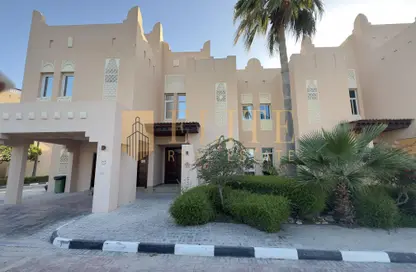 فيلا - 4 غرف نوم - 5 حمامات للايجار في فلل واست باي لاغون - وست باي لاجون - بحيرة وست لاجون - الدوحة