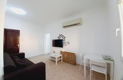Apartment - 1 - 1 for rent in Hiteen Street - Al Muntazah - Doha
