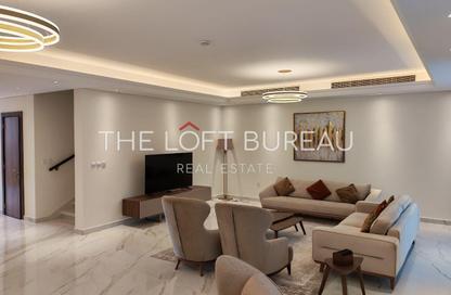 Villa - 5 Bedrooms - 7 Bathrooms for rent in The Garden - Floresta Gardens - The Pearl Island - Doha Villa - 5 Bedrooms - 7 Bathrooms for rent in The Garden - Floresta Gardens - The Pearl Island - Doha