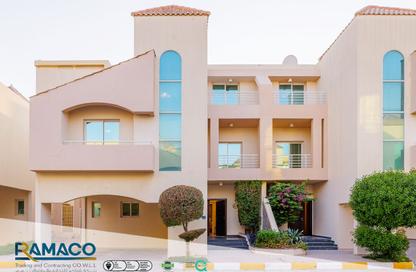 مجمع سكني - 4 غرف نوم - 5 حمامات للايجار في واي فيلدج - ابو سدرة - الريان - الدوحة مجمع سكني - 4 غرف نوم - 5 حمامات للايجار في واي فيلدج - ابو سدرة - الريان - الدوحة