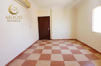 Apartment - 4 Bedrooms - 2 Bathrooms for rent in Najma Street - Najma - Doha