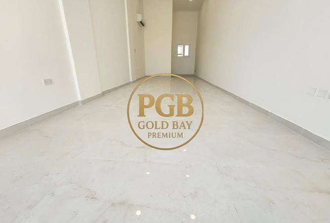 998999 - صورة العقار 2