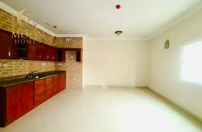 شقة - غرفة نوم - 1 حمام للايجار في أم غويلينا 4 - أم غويلينا - الدوحة