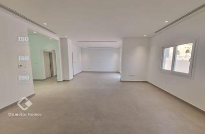 Compound - 3 Bedrooms - 4 Bathrooms for rent in Umm Al Seneem Street - Ain Khaled - Doha