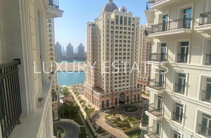 Apartment - 2 Bedrooms - 4 Bathrooms for rent in Floresta Gardens - Floresta Gardens - The Pearl Island - Doha Apartment - 2 Bedrooms - 4 Bathrooms for rent in Floresta Gardens - Floresta Gardens - The Pearl Island - Doha