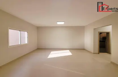 شقة - غرفة نوم - 1 حمام للايجار في مبنى لا مارتين - سلاطة القديمة - سلاطة - الدوحة