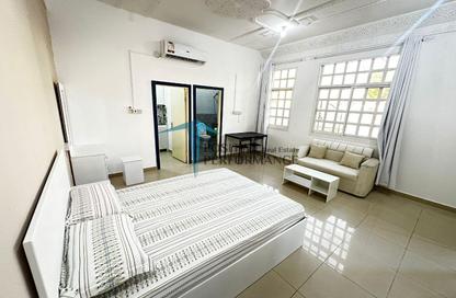 Apartment - Studio - 1 Bathroom for rent in West Bay Villas - West Bay - West Bay - Doha