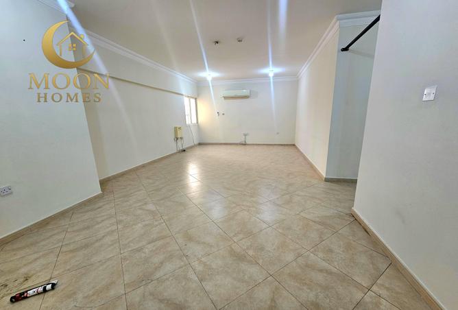 1005878 - Property Main Image