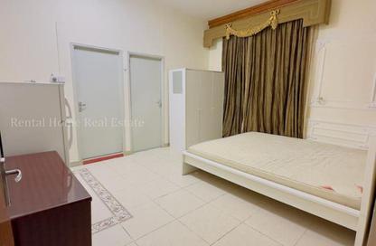 Apartment - Studio - 1 for rent in Al Duhail - Al Duhail - Doha