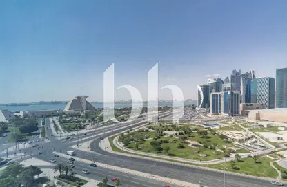 Office Space - Studio - 4 Bathrooms for rent in West Bay Tower - West Bay - West Bay - Doha
