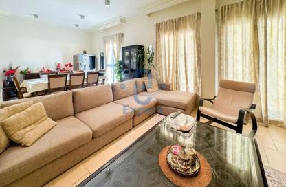 Apartment - 3 Bedrooms - 3 Bathrooms for sale in Mercato - Qanat Quartier - The Pearl Island - Doha