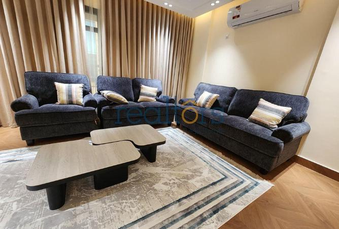 52912218 - Property Image 2